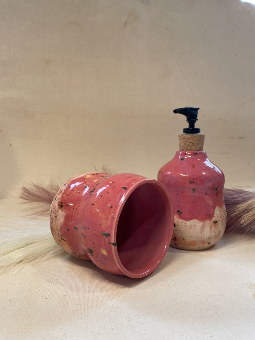 Cup and Pump